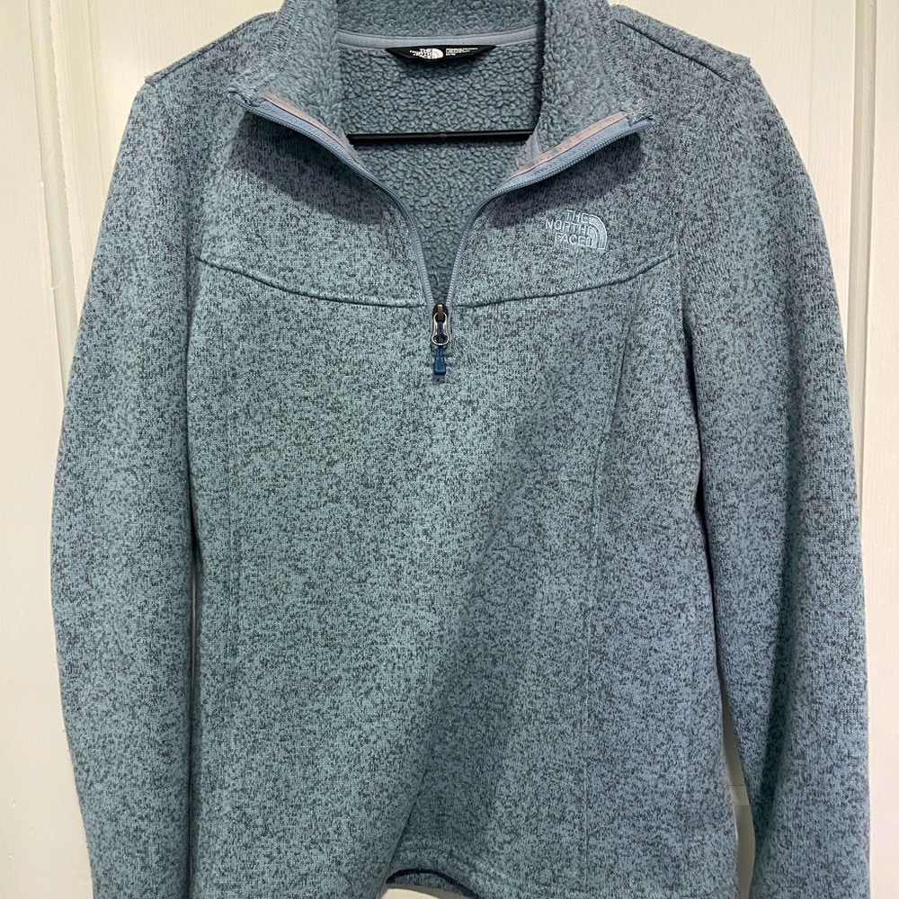 ✨THE NORTH FACE QUARTER ZIP✨